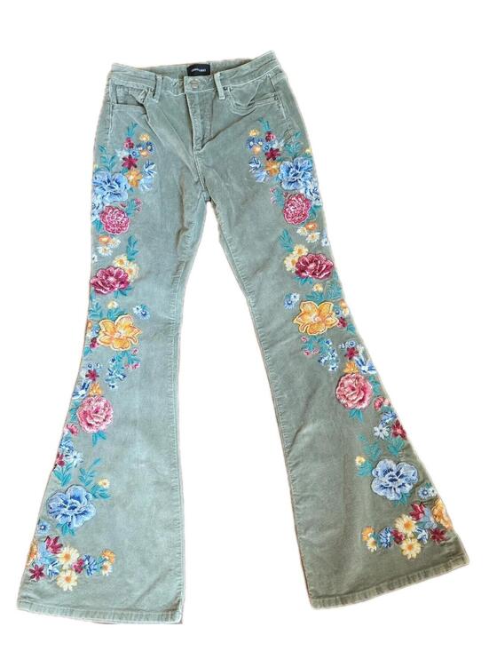 Driftwood Denim - Driftwood Free People Corduroy Farah Flare Jeans Embroidered Floral Boho 27x34